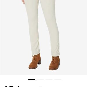 NWT AG Jeans, Paneled Mari, High Rise, slim Straight leg